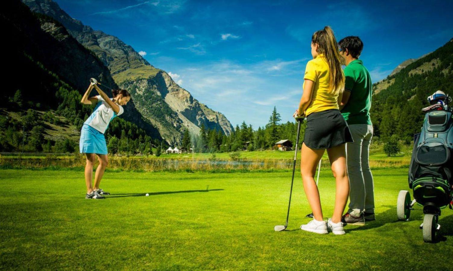 Monte Rosa Taesch, Apartments Mit Wellness Bereich Экстерьер фото