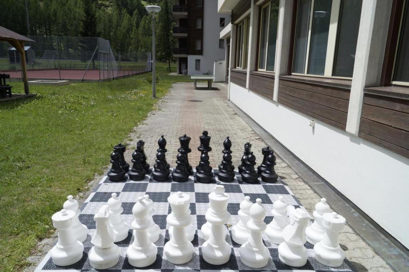 Monte Rosa Taesch, Apartments Mit Wellness Bereich Экстерьер фото